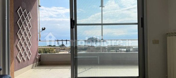 2 bedrooms Apartment in Albenga, Italy No. 15166 6