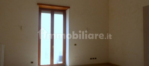 3 bedrooms Apartment in Naples, Italy No. 195963 8