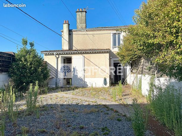 Casa de 2 dormitorios en Parthenay, France No. 312420