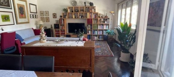 3 Schlafzimmer Wohnung in Palermo, Italy, Nr. 318427 2