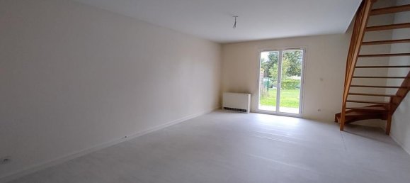 3 chambres Maison à Noyon, France No. 156745 2