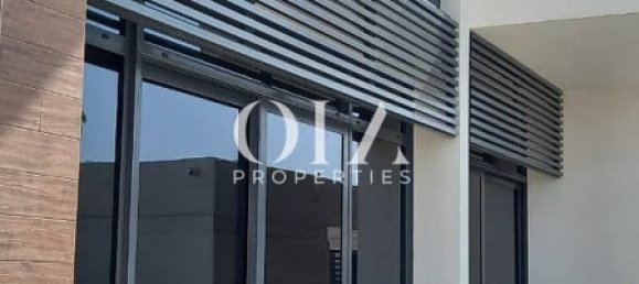 4 bedrooms Villa in Yas Island, UAE No. 17498 6