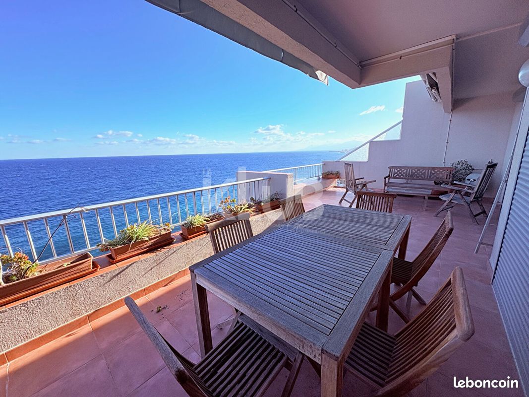 2 Schlafzimmer Wohnung in San-Martino-di-Lota, France, Nr. 355870