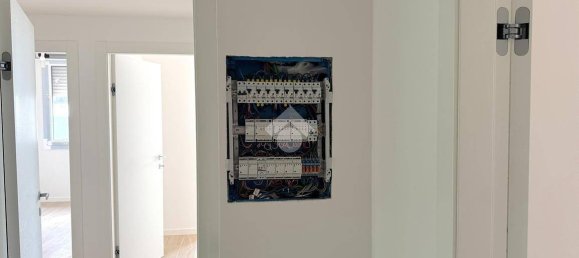 3 bedrooms Apartment in Padua, Italy No. 107701 5