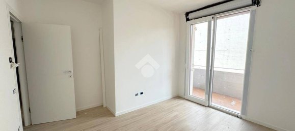 3 bedrooms Apartment in Padua, Italy No. 107701 11