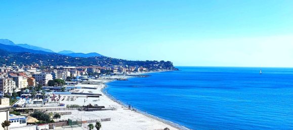 4غرفة شقة في Albissola Marina, Italy رقم 130545 27