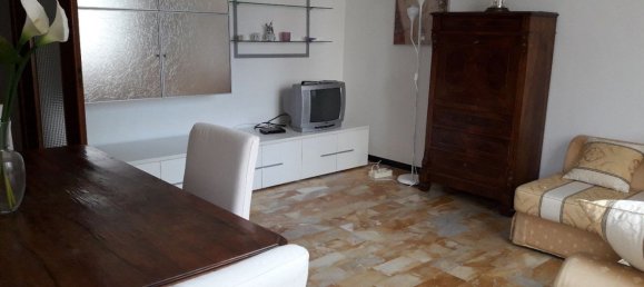 4غرفة شقة في Albissola Marina, Italy رقم 130545 2