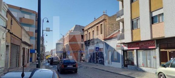 4 bedrooms House in Montijo, Portugal No. 60192 3