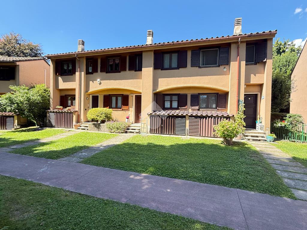 Villa T3 em Calco, Italy N.º 263367