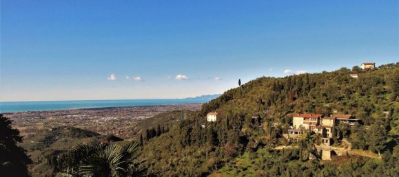 6 rooms House in Camaiore, Italy No. 276148 2