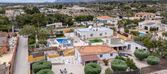 Дом с 5 спальнями в Альбатера, Испания № 185205 24