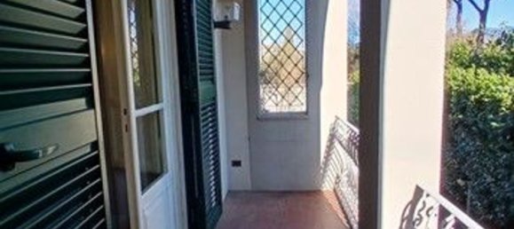 15 rooms Villa in Lucca, Italy No. 78368 15