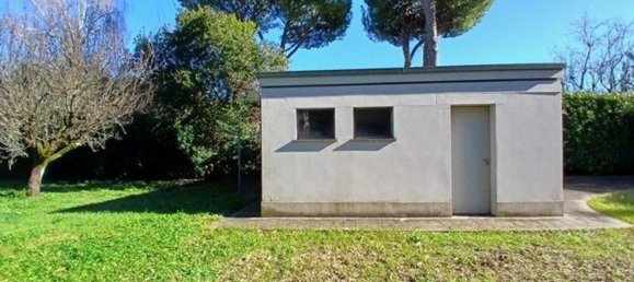 15 rooms Villa in Lucca, Italy No. 78368 20