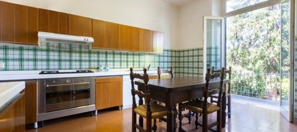 15 rooms Villa in Lucca, Italy No. 78368 13