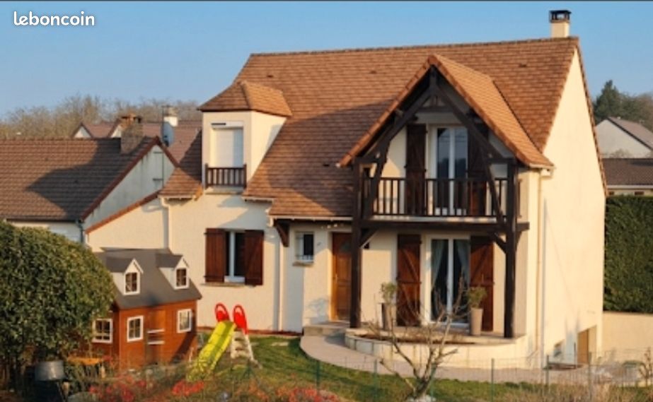 Casa de 5 dormitorios en Saint-Mammes, France No. 325878