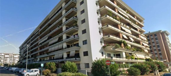 3 rooms Apartment in Fiumicino, Italy No. 190607 2