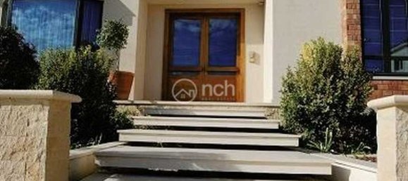 5 bedrooms Villa in Agios Athanasios, Cyprus No. 17029 8