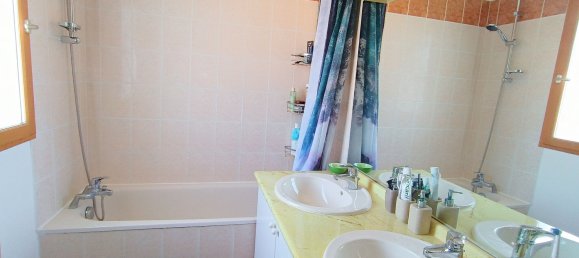 Дом с 3 спальнями в Баржемон, Франция № 296113 12