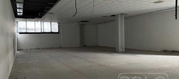 Склад 3300м² в Верона, Италия № 128008 9