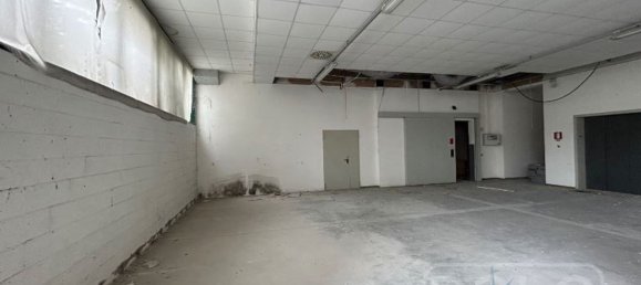 Склад 3300м² в Верона, Италия № 128008 2