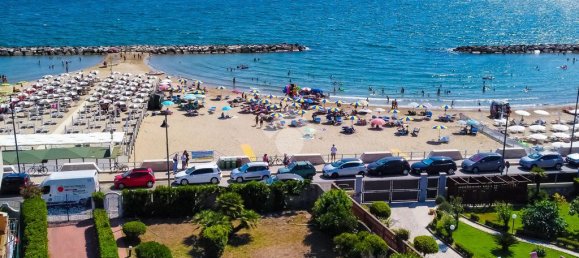 5 bedrooms Villa in Formia, Italy No. 291928 2