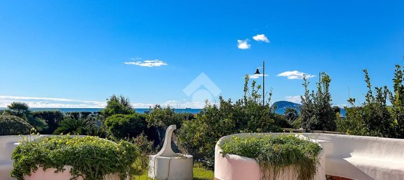 5 bedrooms Villa in Formia, Italy No. 291928 28