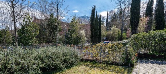 3 bedrooms Villa in Bologna, Italy No. 330575 4