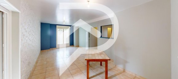 3 غرف نوم منزل في Saint-Maur, France رقم 67520 3