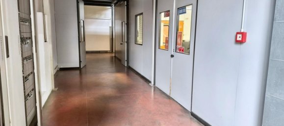 30 rooms Commercial property in San Giuliano Milanese, Italy No. 61479 3