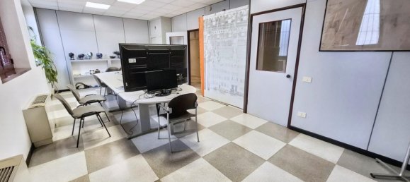 30 rooms Commercial property in San Giuliano Milanese, Italy No. 61479 13