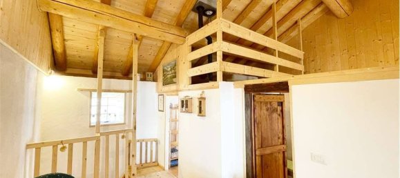 2 bedrooms House in San Giacomo Filippo, Italy No. 99730 19