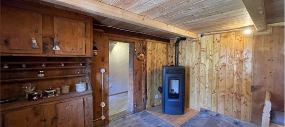 2 bedrooms House in San Giacomo Filippo, Italy No. 99730 33