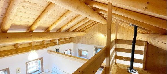 2 bedrooms House in San Giacomo Filippo, Italy No. 99730 24