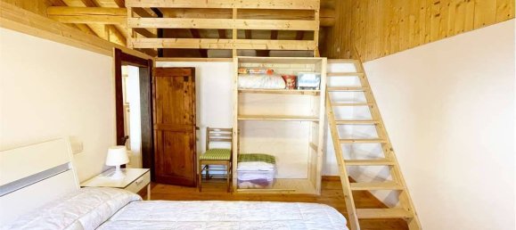 2 bedrooms House in San Giacomo Filippo, Italy No. 99730 22