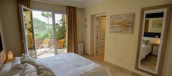 3 bedrooms Apartment in Casares, Spain No. 148793 4