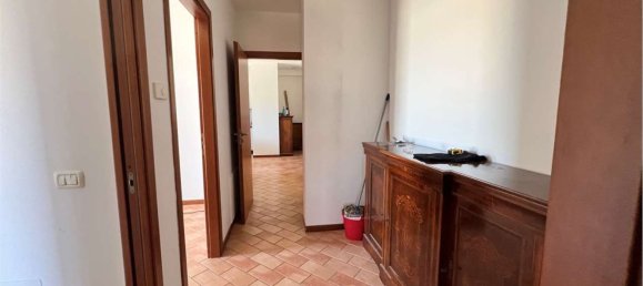 4 bedrooms Apartment in Spoleto, Italy No. 381812 22