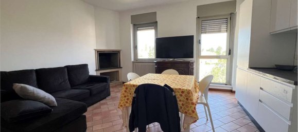 4 bedrooms Apartment in Spoleto, Italy No. 381812 8