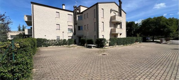 4 bedrooms Apartment in Spoleto, Italy No. 381812 24