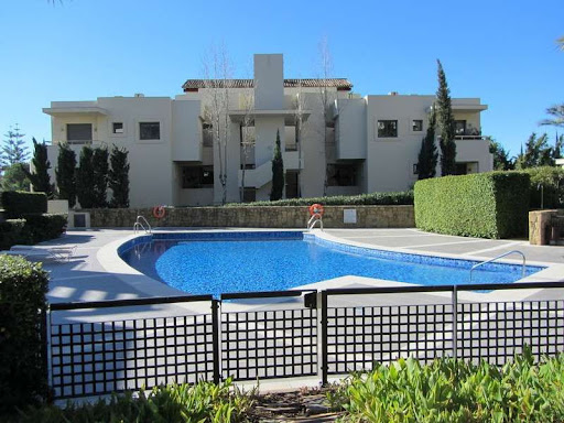 3 bedrooms Penthouse in Marbella, Spain No. 141905