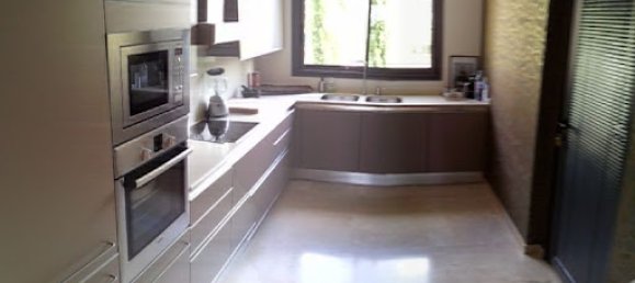 3 bedrooms Penthouse in Marbella, Spain No. 141905 8