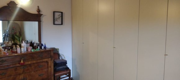 3-salle Appartement à Brescia, Italy No. 4691 10