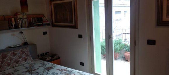 3-salle Appartement à Brescia, Italy No. 4691 11