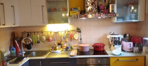 3-salle Appartement à Brescia, Italy No. 4691 6