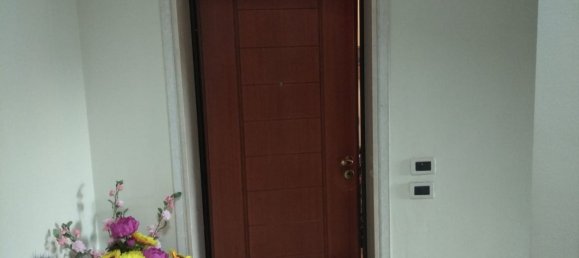 3-salle Appartement à Brescia, Italy No. 4691 16