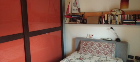 3-salle Appartement à Brescia, Italy No. 4691 12