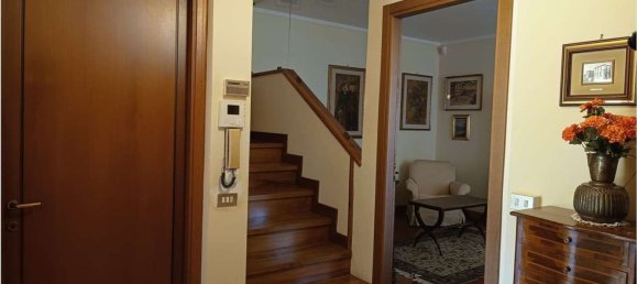 6 rooms Villa in Todi, Italy No. 71273 19