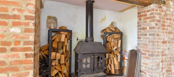 4 bedrooms House in Essex, United Kingdom No. 3962 7