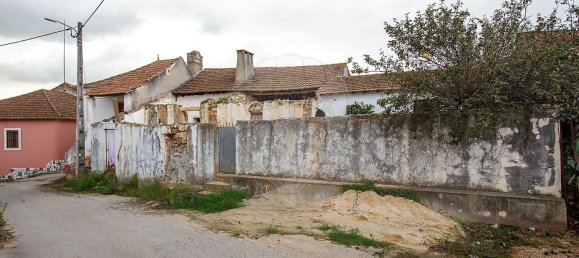 3 bedrooms House in Alcanede, Portugal No. 173417 10