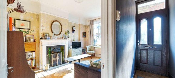 1 bedroom Maisonette in London, United Kingdom No. 7743 25