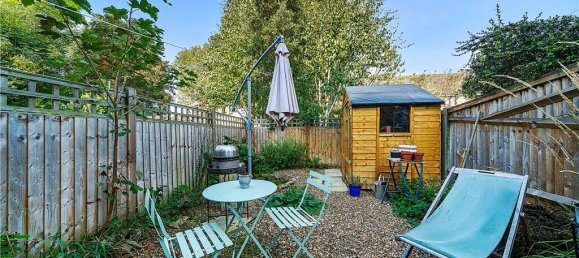 1 bedroom Maisonette in London, United Kingdom No. 7743 20